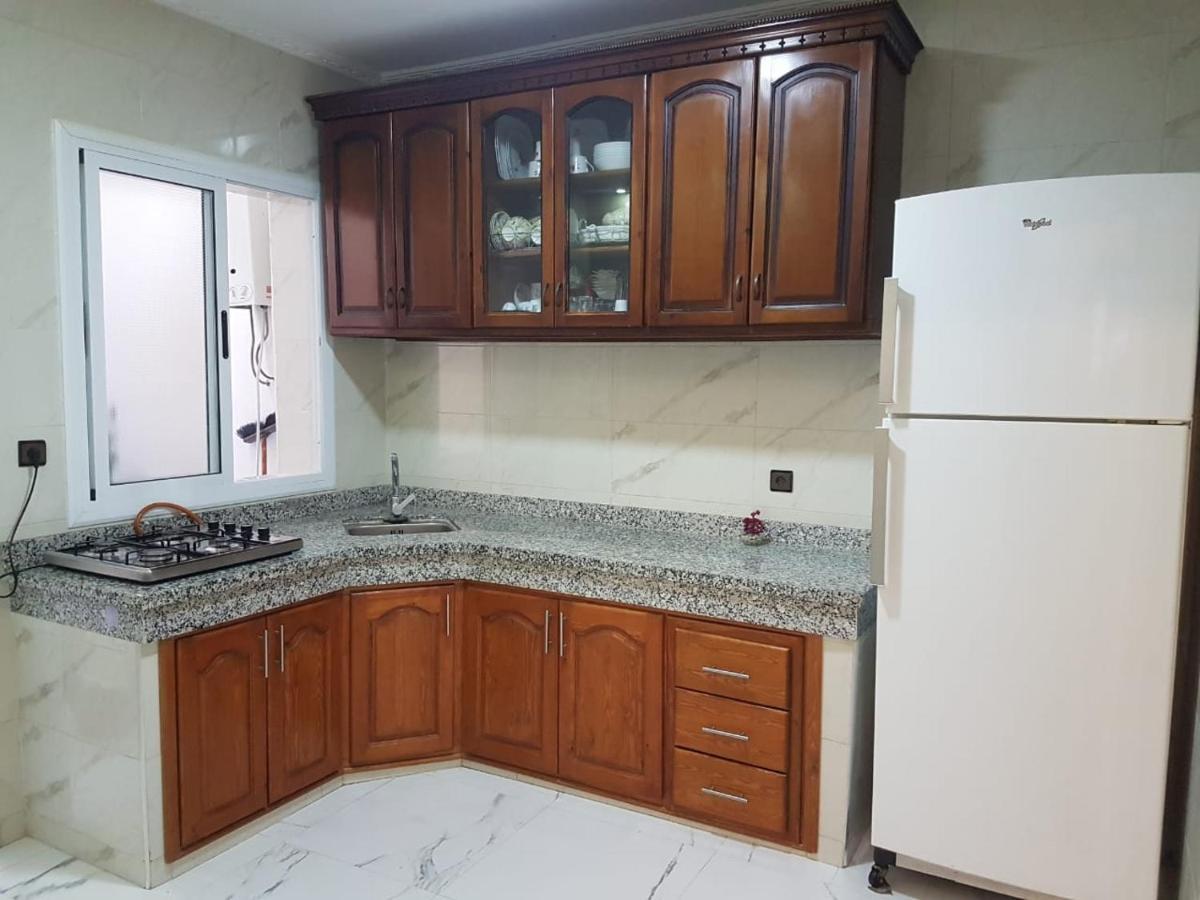 Appartement Lazrak Tangier Bagian luar foto