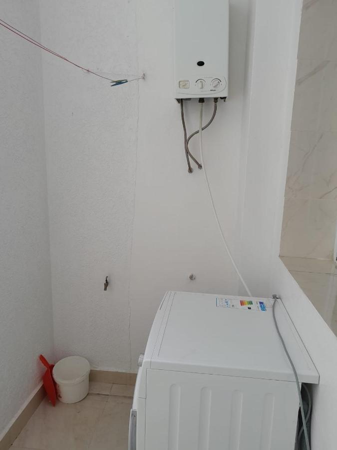 Appartement Lazrak Tangier Bagian luar foto