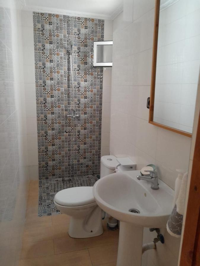 Appartement Lazrak Tangier Bagian luar foto