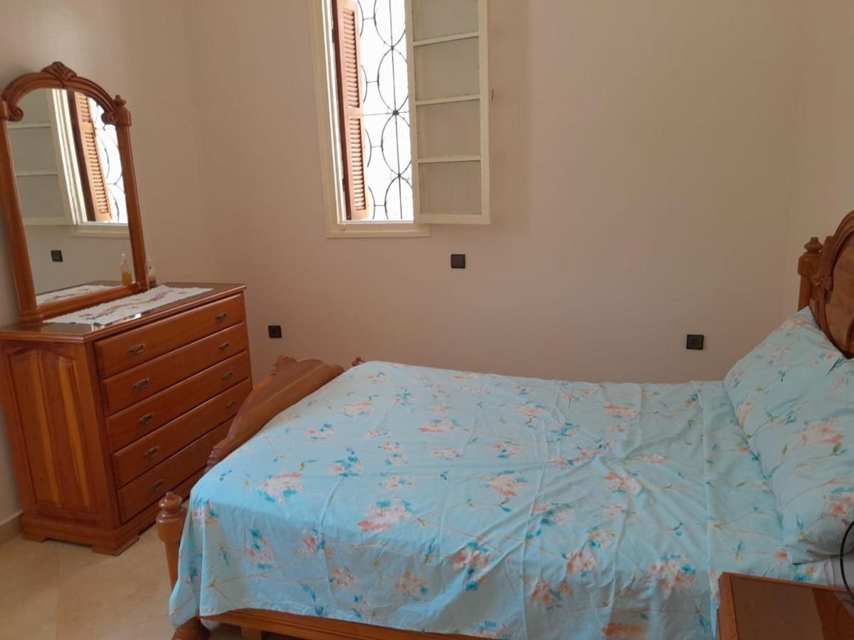 Appartement Lazrak Tangier Bagian luar foto